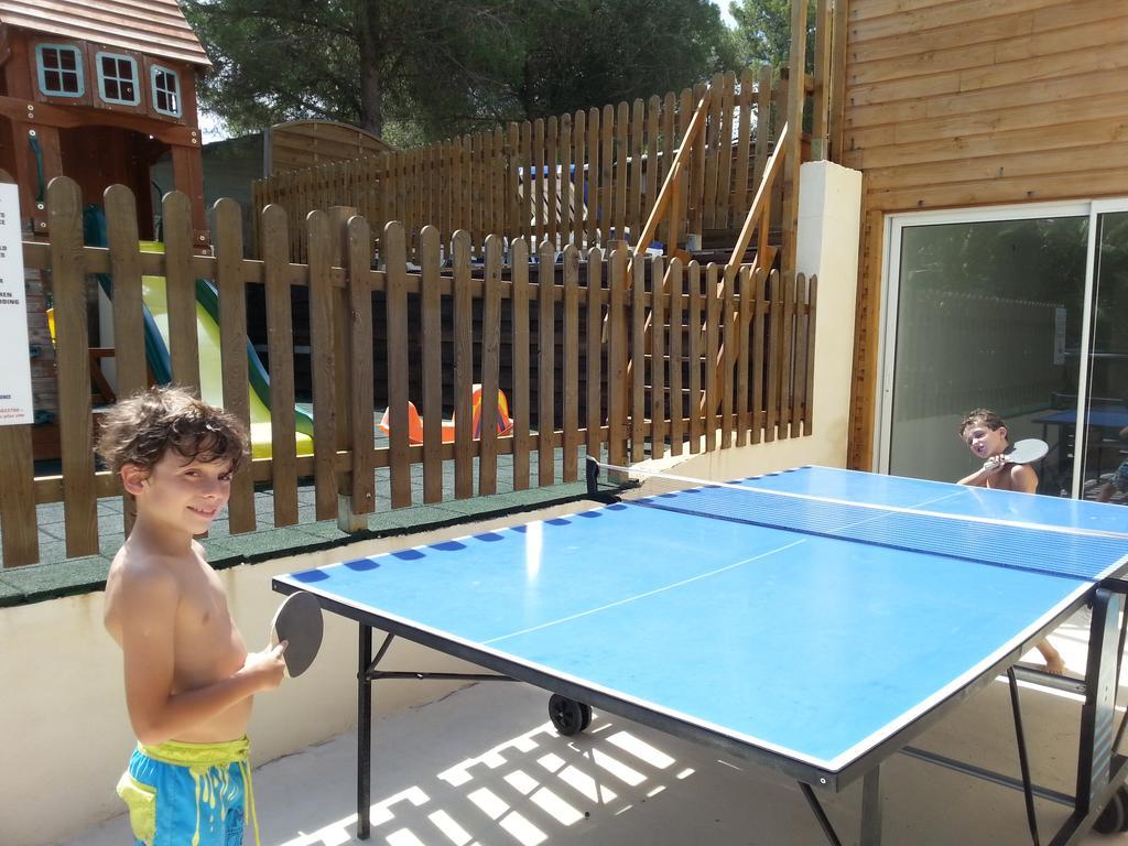 אגדה Parc Residentiel Les Hauts De Baldy מראה חיצוני תמונה