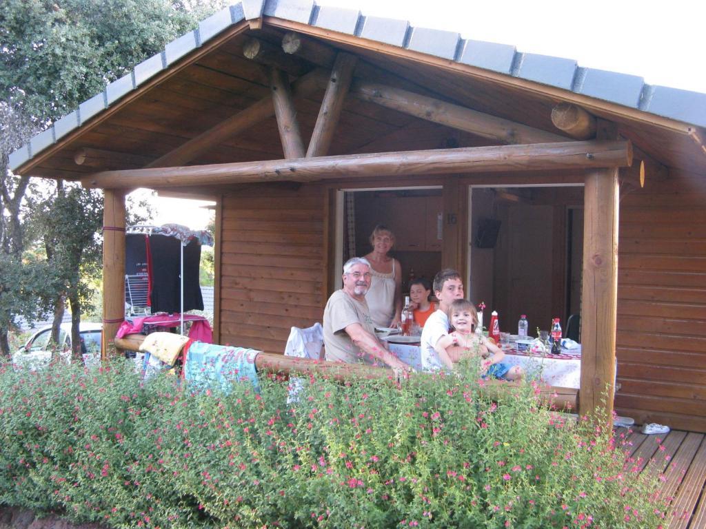 אגדה Parc Residentiel Les Hauts De Baldy מראה חיצוני תמונה